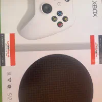 xbox series s کنسول 2 دسته در حد نو همراه بازی