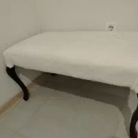 نیمکت چوبی