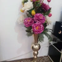 پایه گل طلایی باگل های خارجی
