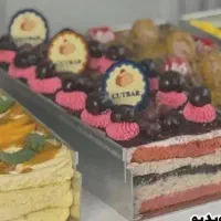 پیش خدمت خانم و آقا،باریستا،نظافت چی