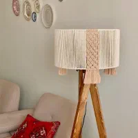 آباژور ایستاده و کنار سالنی|چراغ خواب و آباژور|مشهد, طلاب|دیوار