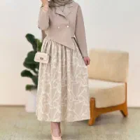 ست کت و دامن مشکی نو و آک