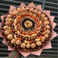 تزئین آجیل اسکناس آرایی گل آرایی و آینه عروس