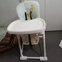 صندلی غذا در حد نو نو|تخت و صندلی بچه|اصفهان, همدانیان|دیوار