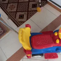 سه چرخه موزیکال همراه با دسته جهت هل دادن|دوچرخه، اسکیت، اسکوتر|خمینی‌شهر, |دیوار
