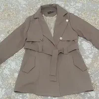 پالتو بارانی|لباس|جوانرود, |دیوار