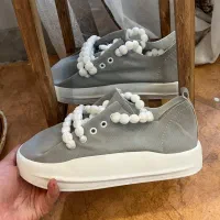 کتونی زنانه و بچگانه زیر قیمت|کیف، کفش، کمربند|اندیشه, اندیشه فاز ۳|دیوار