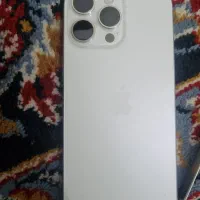 گوشی ایفون 16promax سفید