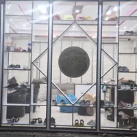 دکور مغازه پوشاک