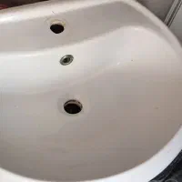 روشویی پایه دار باکیفیت،تمیز و کم کار