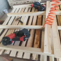 به چند نفر کارگر ساده  نیازمندیم