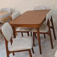 ناهارخوری الوا/اینو از نزدیک ببینید هیچ جا نمیرید