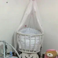 گهواری متحرک کودک|تخت و سرویس خواب|نسیم‌شهر, |دیوار