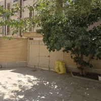 سوئیت حدود 60 متر . همکف . بدون اطاق خواب|اجارهٔ آپارتمان|اصفهان, خواجو|دیوار