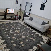 فرش و پرده حریر ساده طوسی روشن و تیره