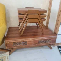 میز و گلمیز