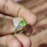 انگشتر نقره زبرجد