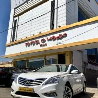 ازرا گرنجور تک برگ سند