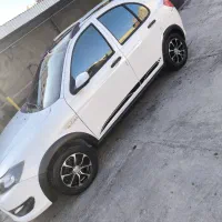 کوییک GXRL با رینگ و مانیتور