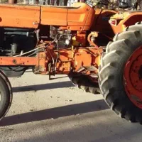 تراکتور رومانی مدل ۶۶ تمیز