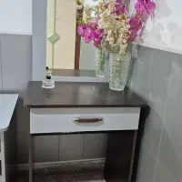 میز آرایش و پاتختی و میز تلویزیون|حراج|رشت, نامجو|دیوار