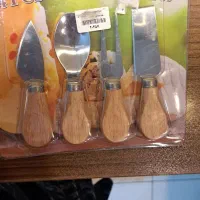 کارد چنگال صبحانه خوری و زیتون