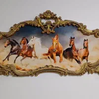 تابلو همراه دو عدد شمعدانی