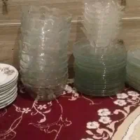 تعدادی ظروف شیشه ای|ظروف سرو و پذیرایی|ساوه, |دیوار