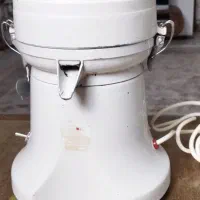 آبمیوه گیری اصل سوئیسی