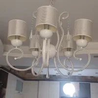 لوستر در حد نو واقعی