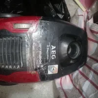 جاروبرقی AEG