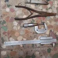 کولیس ومیکرو متر و قلم الماس و خار باز کن