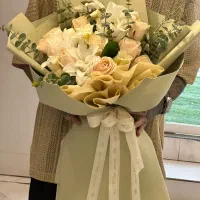 دسته گل شکوفه کد ۱۸۲۸ گلاریس