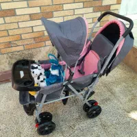 کالسکه دوقلو