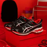 987 هزار تومان نخرید فقط با 350 هزار تومان  بخرید|کیف، کفش، کمربند|تهران, امانیه|دیوار