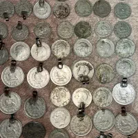 تعداد سکه زمان شاهی و دیوار کوب نقره