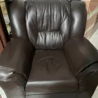 مبلمان چرم