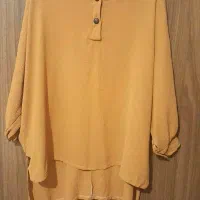 تعدادی لباس نو