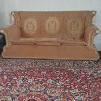 فروش فوری مبلمان ۷ نفره بسیار محکم و بادوام