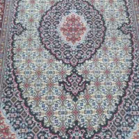 فرش دست بافت زرنیم یک جفت