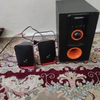 اسپیکر رو و فلش خور بلوتوث دار برای گوشی کامپیوتر