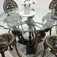 ناهارخوری ۴ نفره سه دختر