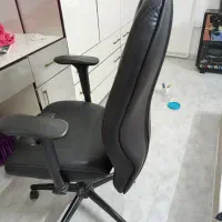 صندلی اداری مدیریتی