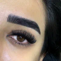 استخدام مژه کار