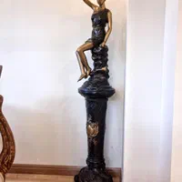 مجسه آباژور برنز