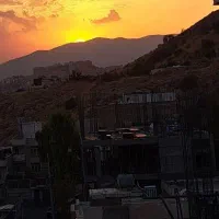 خانه ۳ طبقه ۱۸۰ متری