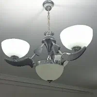 یک جفت لوستر تمیز و شیک