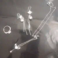 سرویس انگشترو گوشواره و زنجیر