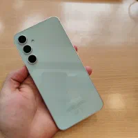 سامسونگ s23 fe 256 gb درحد نو