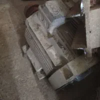 دینام سه فاز و گیربکس